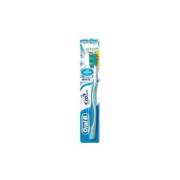 Oral-B Advantage 3D White Diş Fırçası