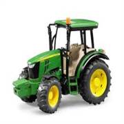 Bruder John Deere 5115M Traktör BR02106