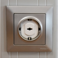 Sevi Bebe Priz emniyeti 4lü