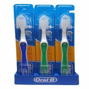 Oral B 1-2-3 Medium Kapaklı Diş Fırçası