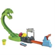 Hot Wheels Zehirli Yılanla Çarpışma Oyun Seti GTT93