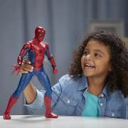 Hasbro Spider Man İnteraktif Dev Türkçe Konuşan B9691