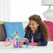 Hasbro Trolls Poppynin Taç Giyme Töreni B6560