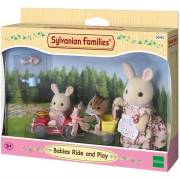Adore Sylvanian Families Bebekler Gezintide 5040